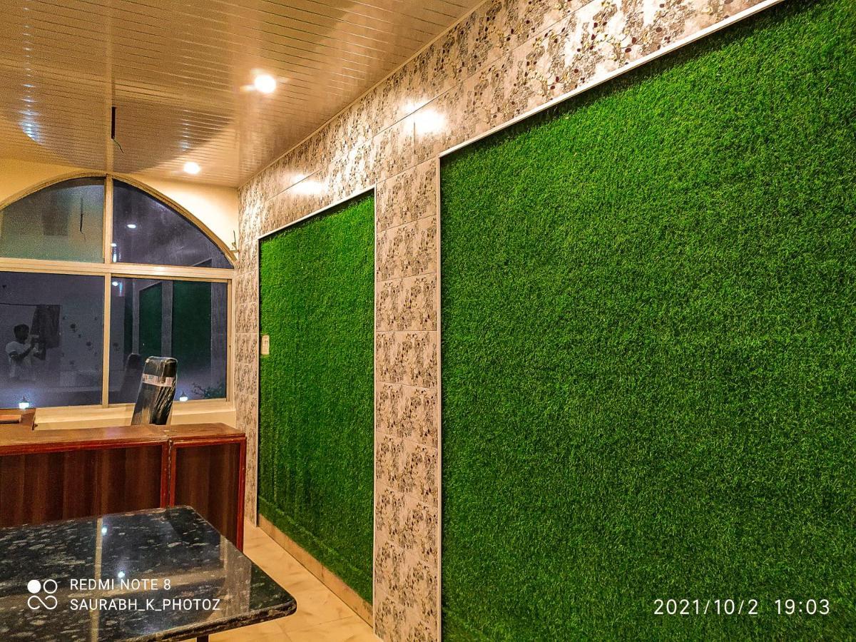 Hotel Jungle Palace Resort Umaria  Bagian luar foto