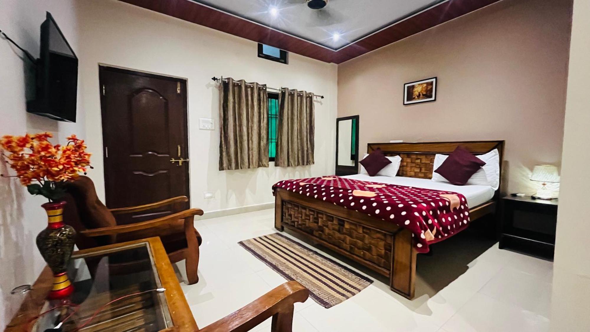 Hotel Jungle Palace Resort Umaria  Bagian luar foto